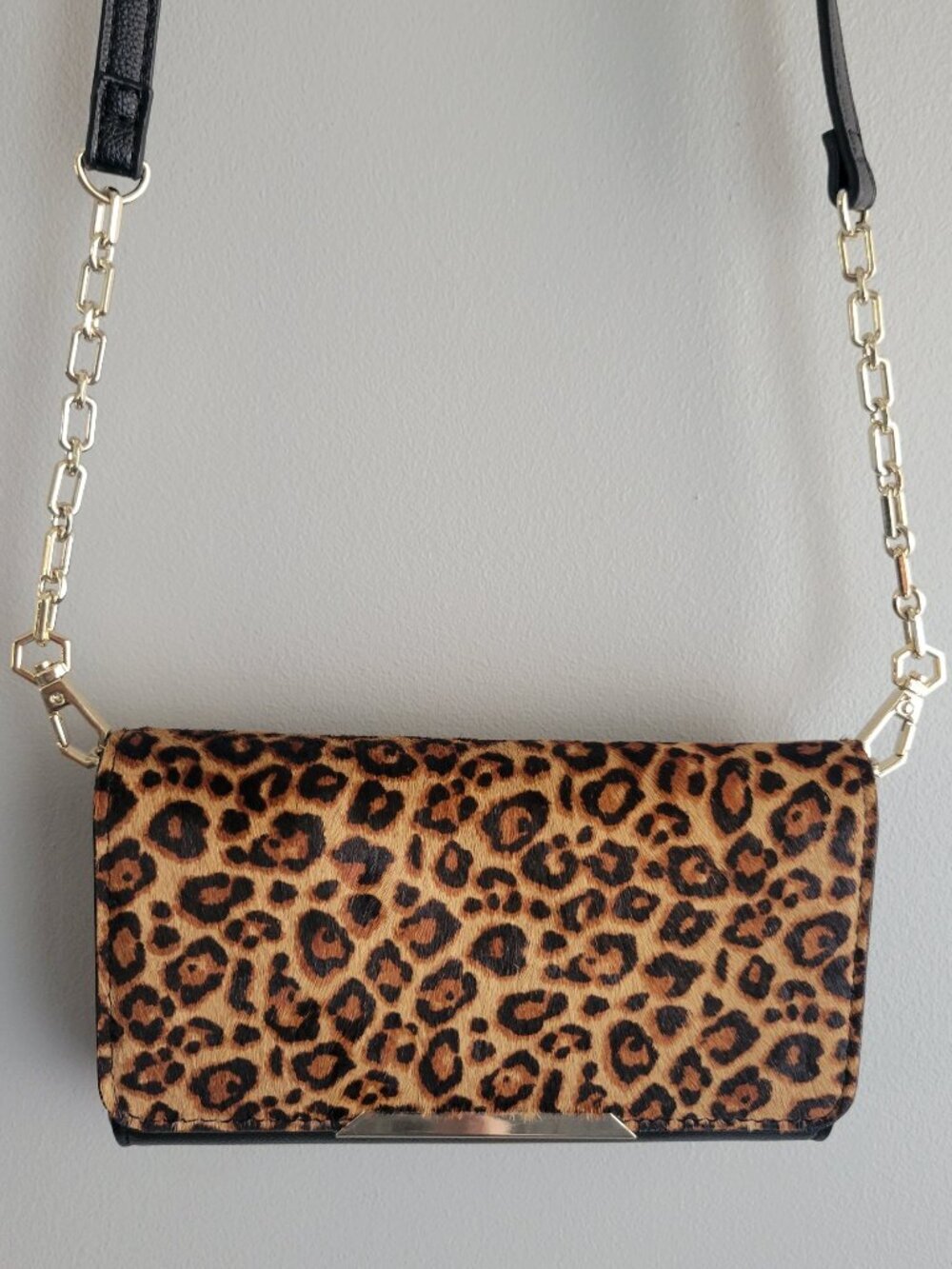 WHBM Leopard Crossbody Clutch - Picture 4 of 11